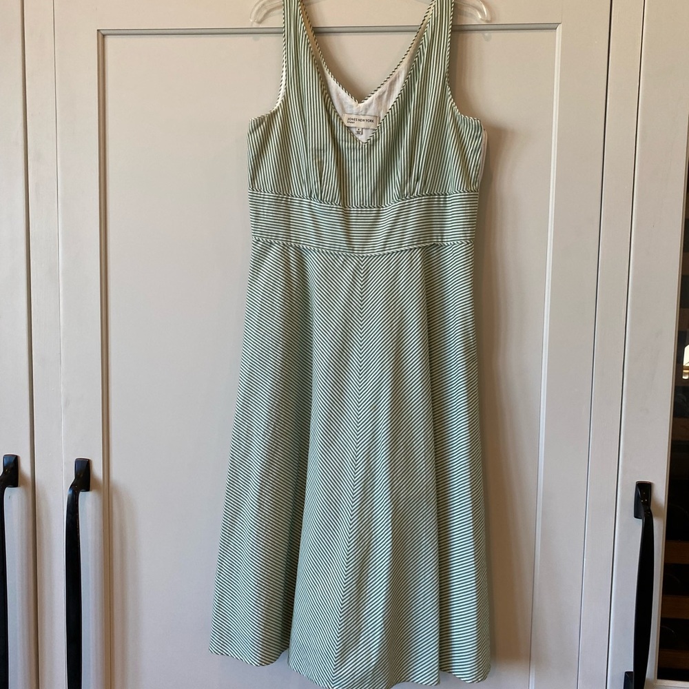 Jones New York summer or Derby dress
